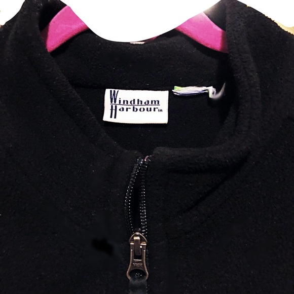 DONATED Vest-Fleece, Zip Front - Picture 4 of 6